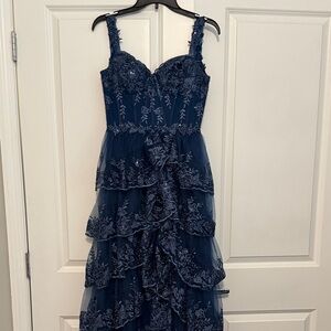 Elegant Blue Lace Tiered Dress